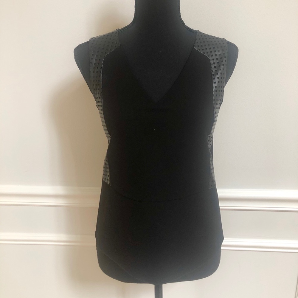Armani Exchange (Top)